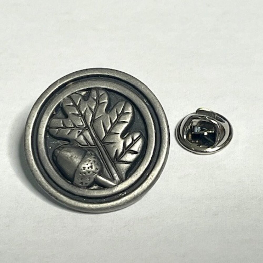 Acorn & Oak Leaf Pewter Sculpted Autumn Hat Lapel Vest Pin Round 1"
